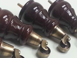 4  WOOD FEET MAHOGANY TURNED FURNITURE CASTOR LEGS SOFA CHAIR STOOLS SETTEES M8
